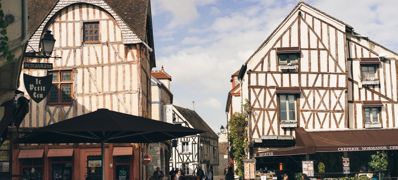 Van Voyage Provins