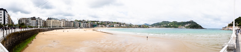 Plage De Zurriola En Van Amenage