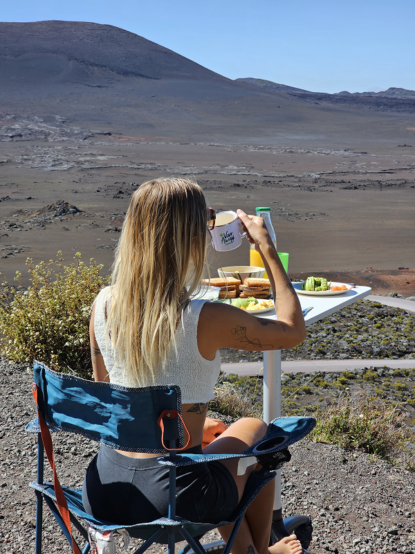 petit dejeuner face au volcan 1