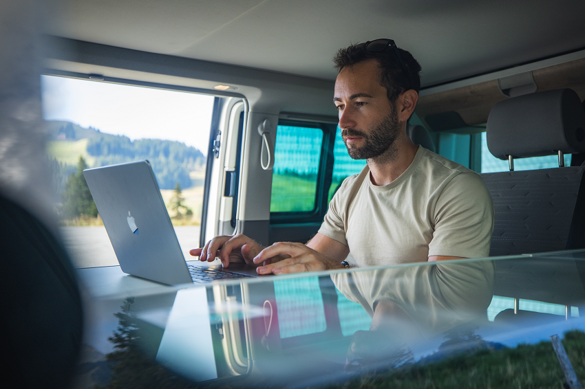 travailler dans un van amenage 1