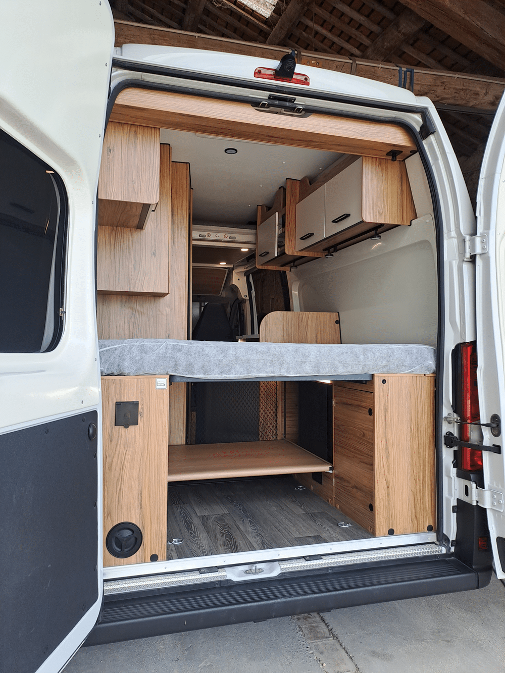 font vendome terravan