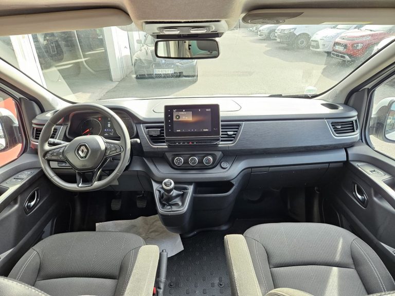 renault trafic vasp van mania
