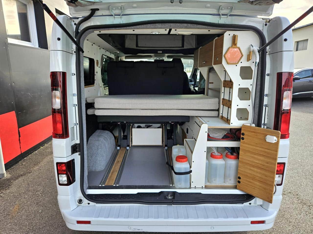 renault trafic vasp van mania