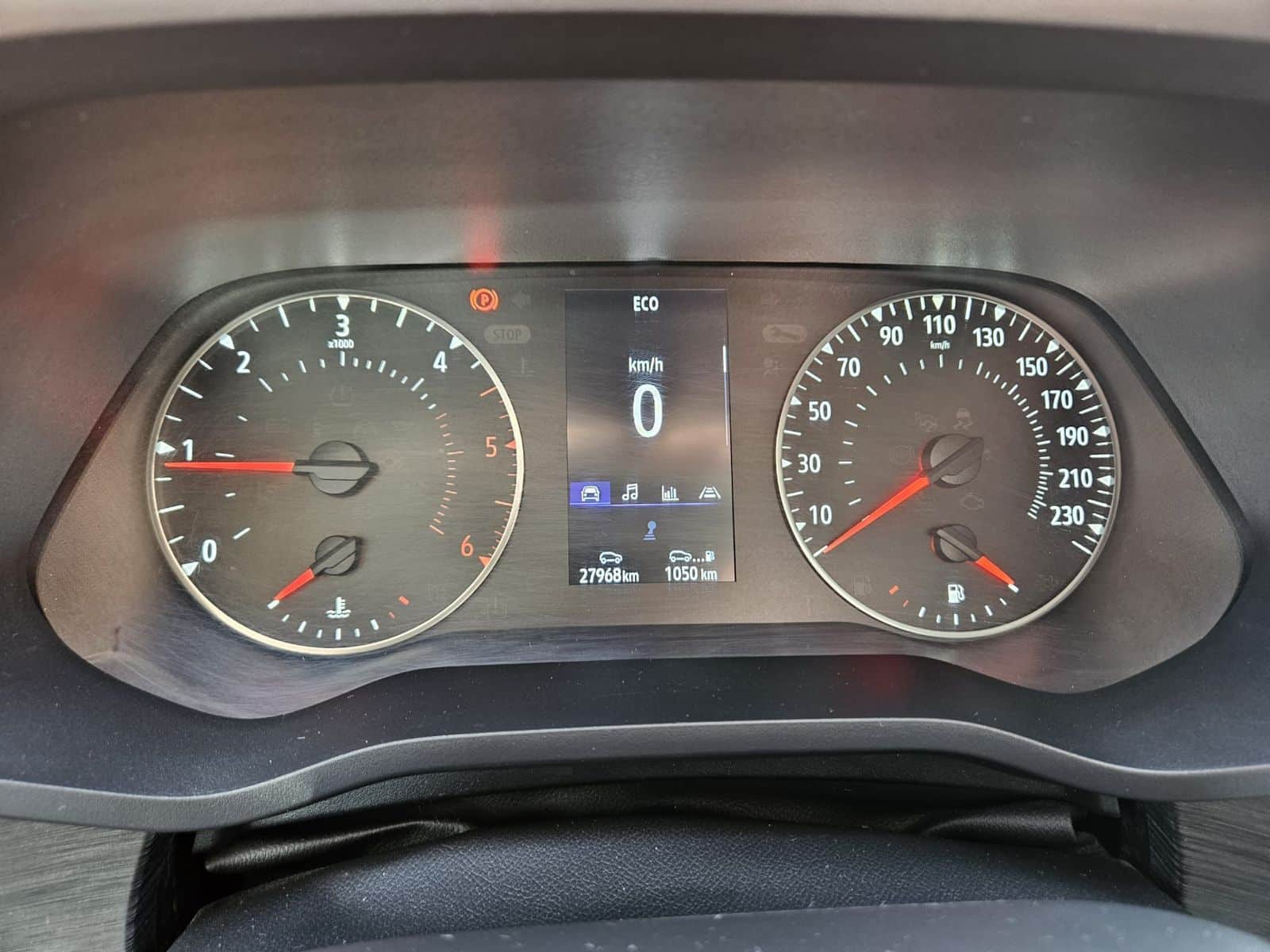 renault trafic vasp van mania