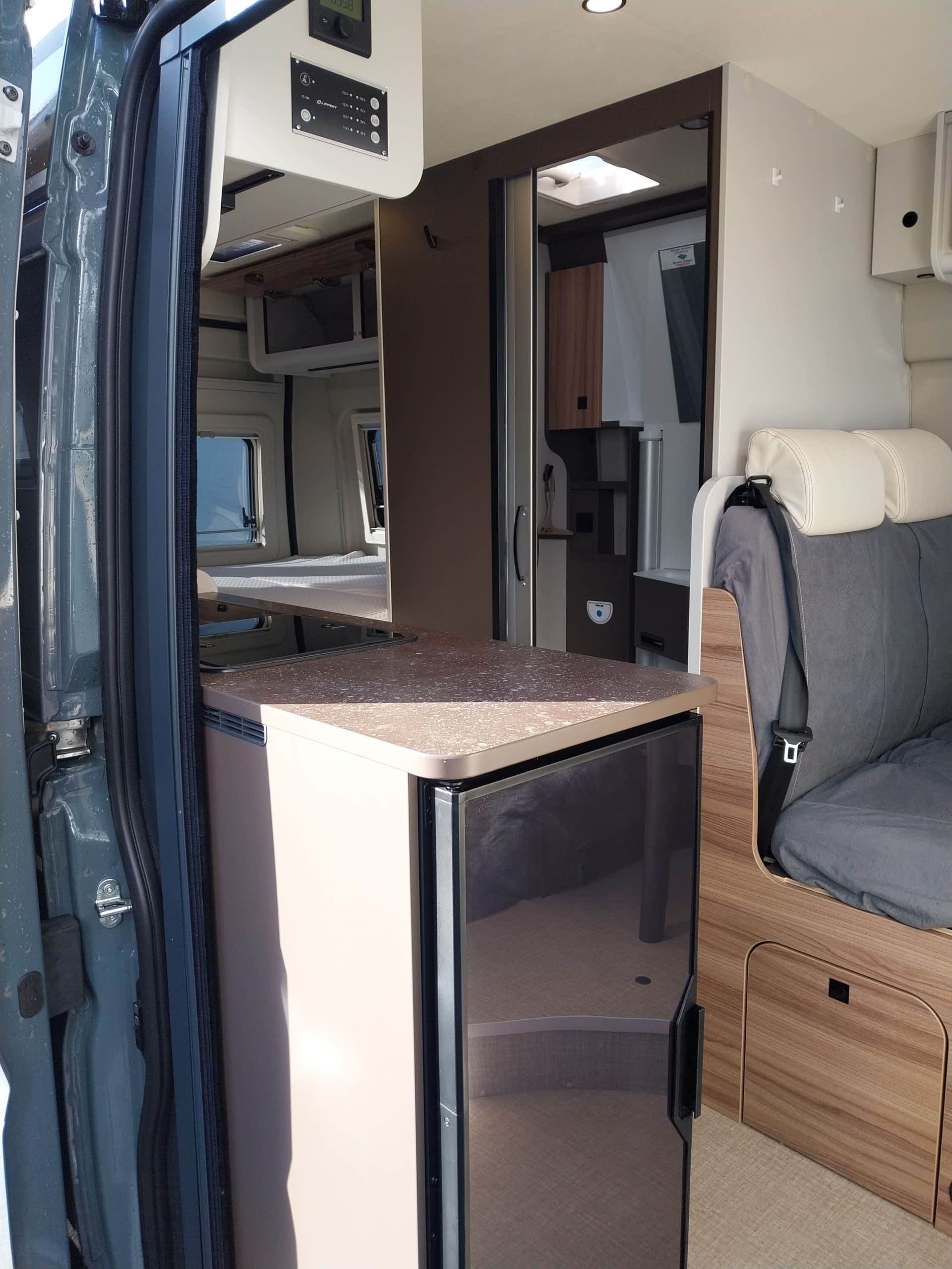 burstner b66 4 places boite auto