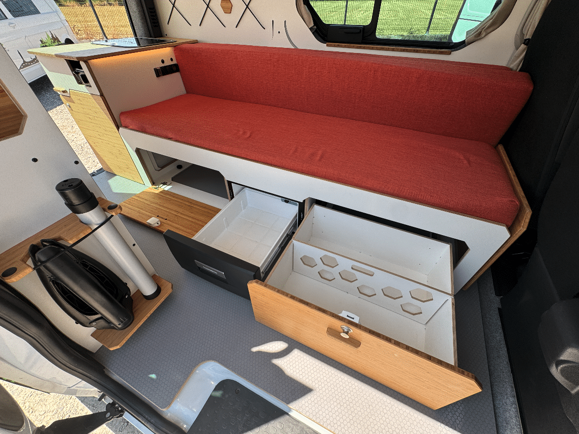 van aménagé occasion 3 places