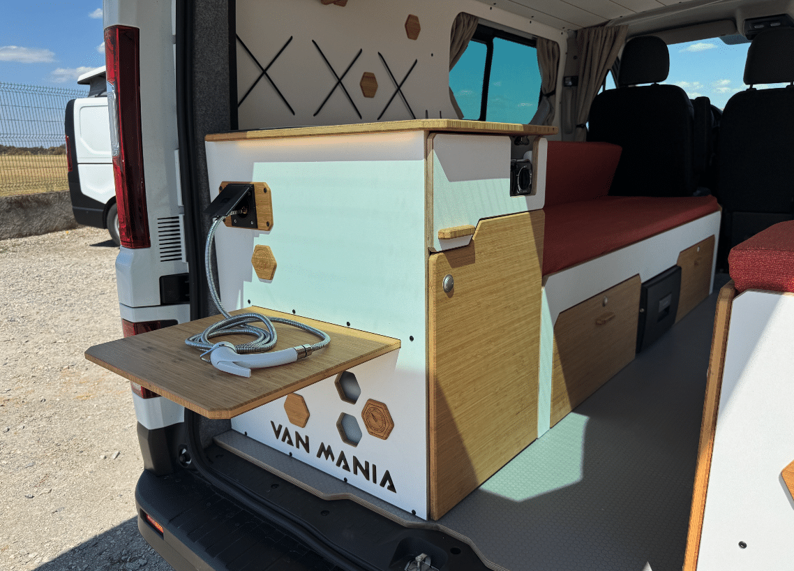 van aménagé occasion 3 places