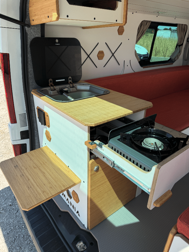 van aménagé occasion 3 places