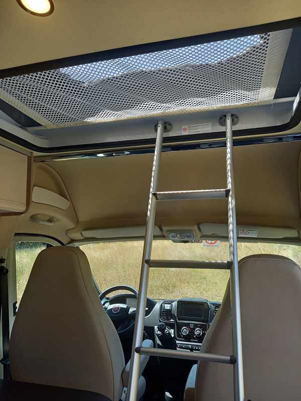 burstner campeo c600