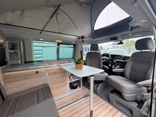 volkswagen california t6.1 2.0 tdi 150cv dsg7 coast