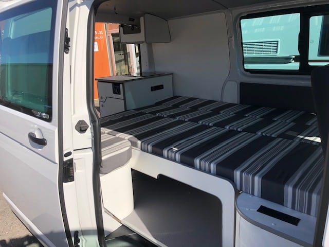 volkswagen transporter t6.1 aménagement van mania (copie)