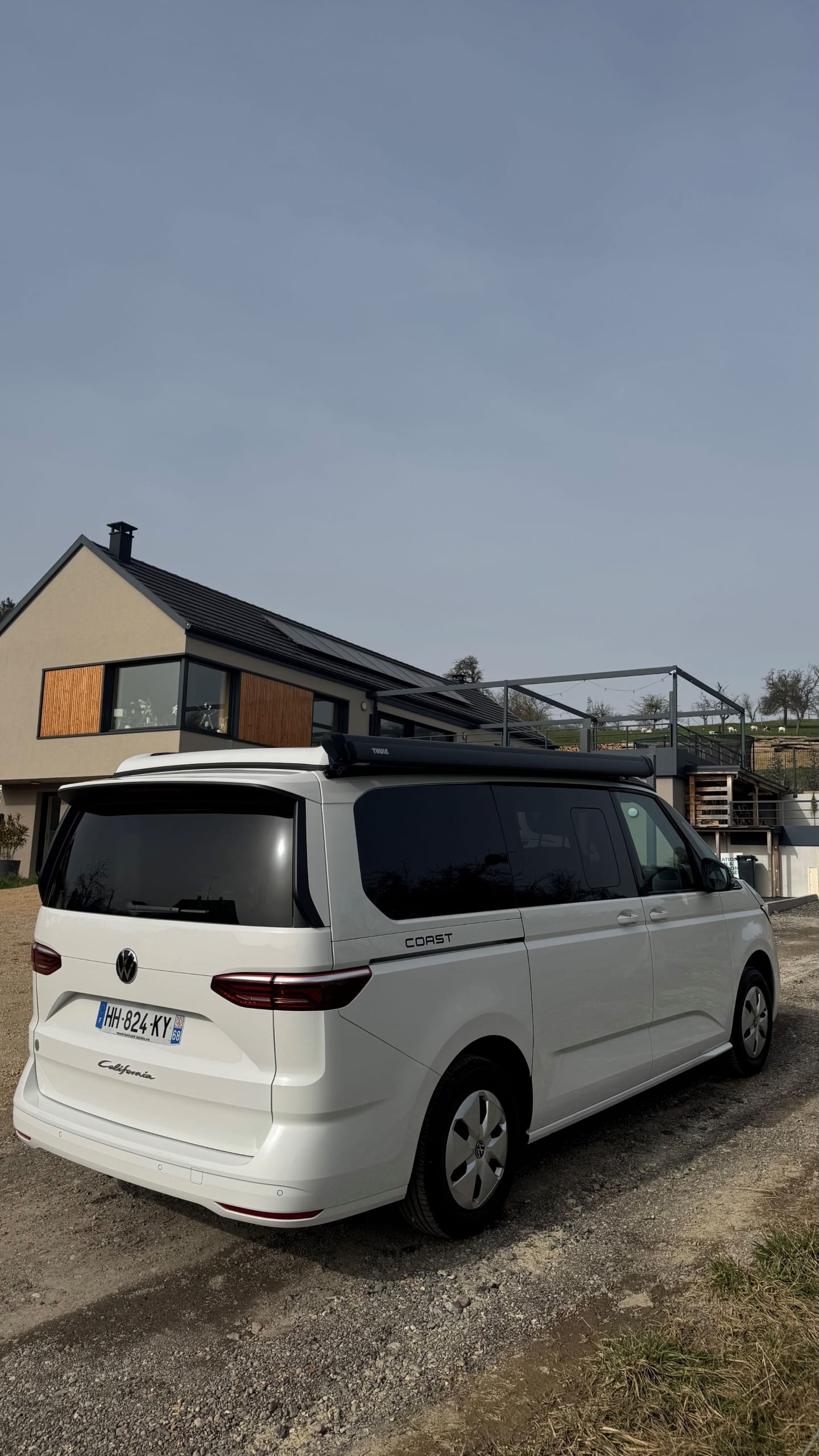 nouveau california t7 blanc dsg7 avec attelage