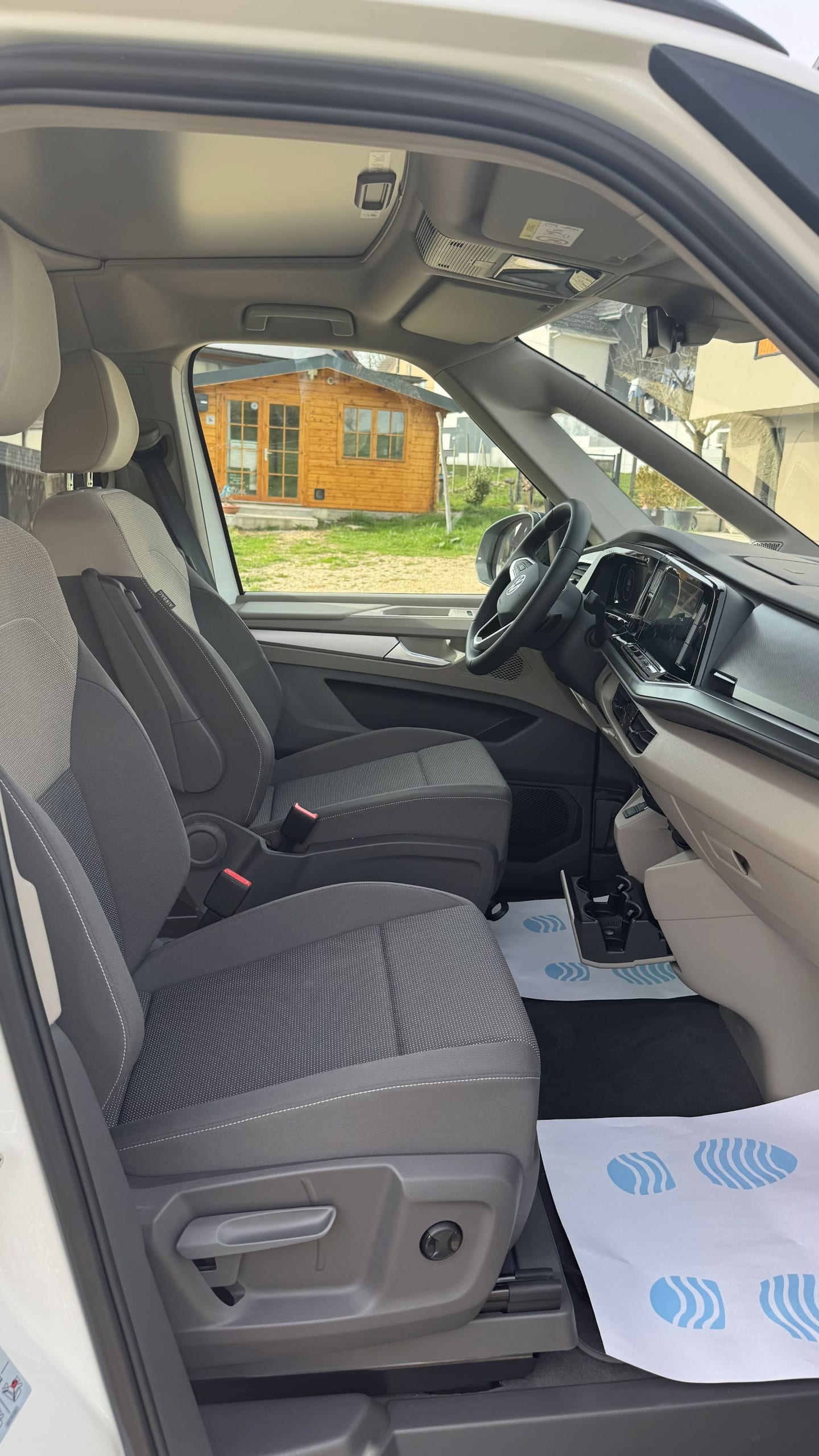 nouveau california t7 blanc dsg7 avec attelage