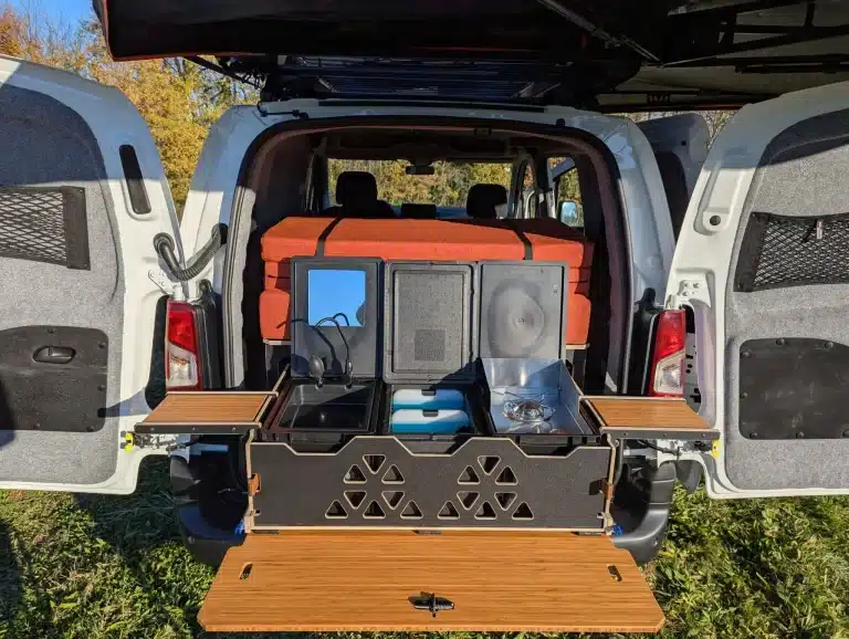 la mini box van