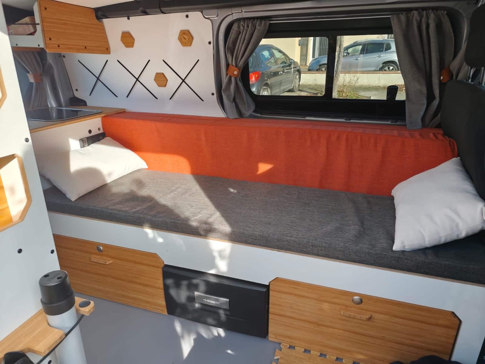 opel vivaro aménagé 3 places