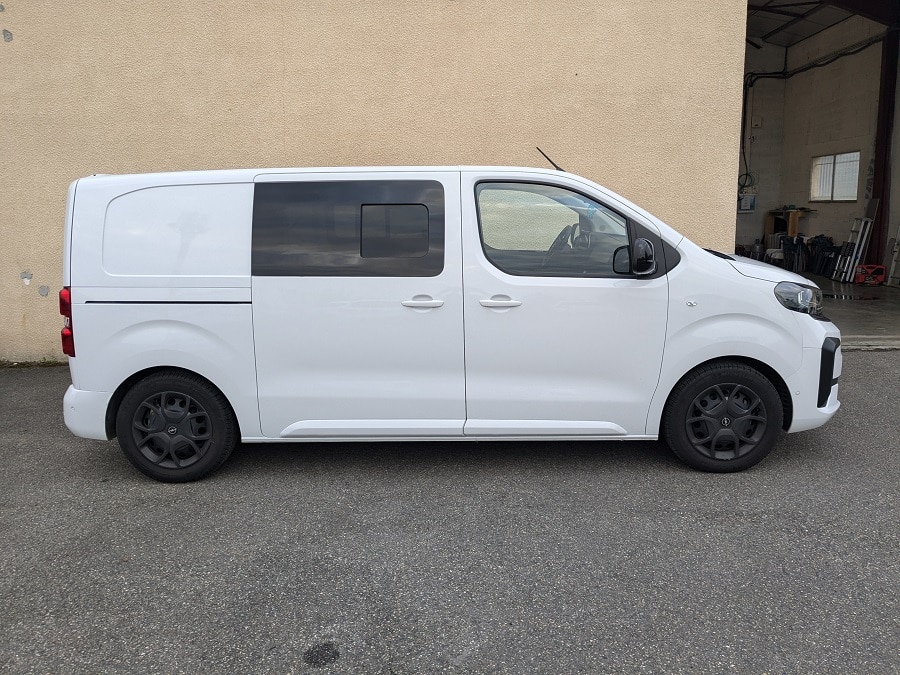 peugeot expert / opel vivaro aménagé 2 places