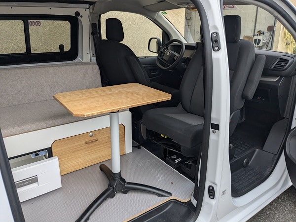 peugeot expert / opel vivaro aménagé 2 places