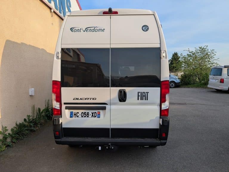 font vendome terravan