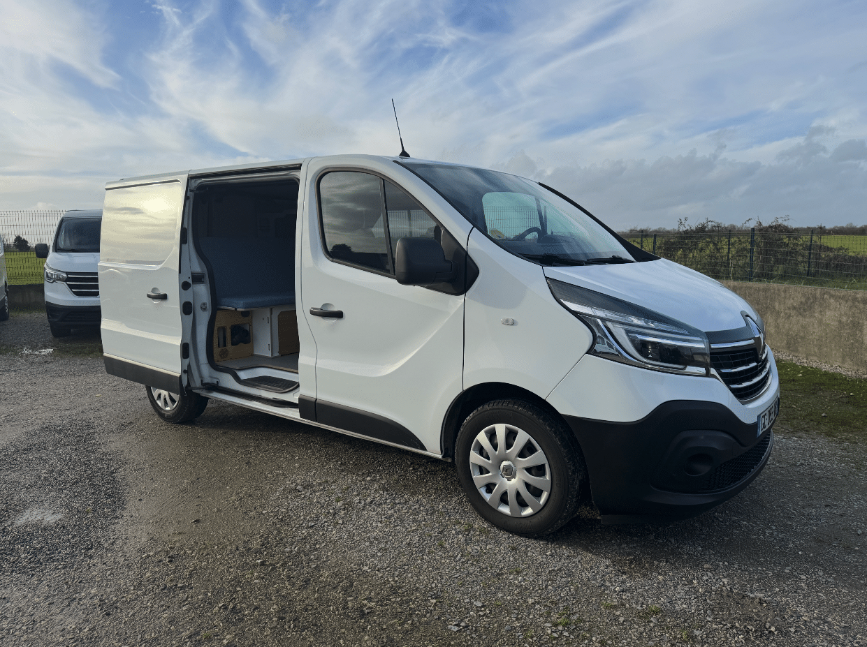 renault trafic iii – kit est vanmania – 798