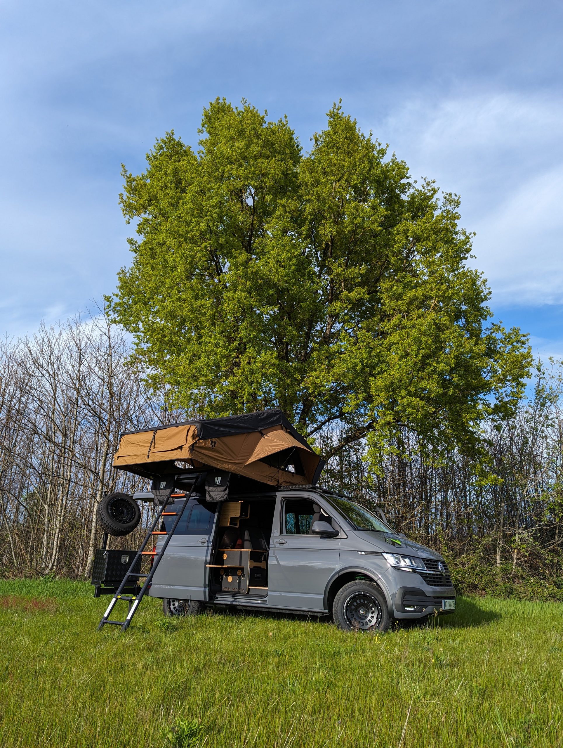 sud van mania 18 scaled