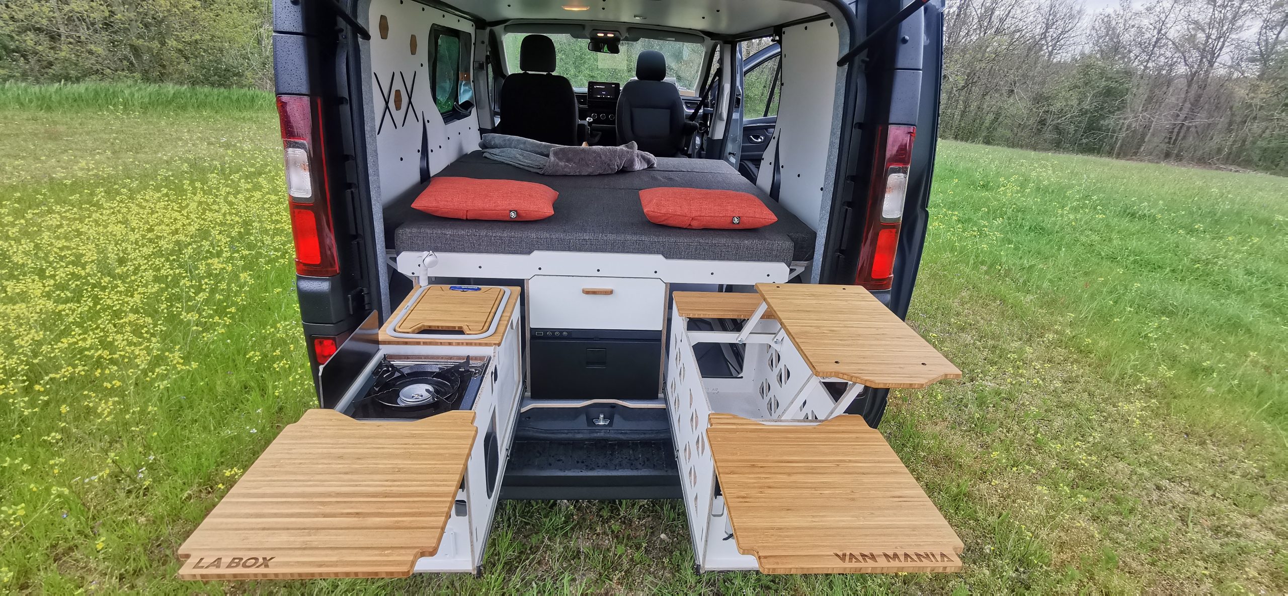 malle de voyage "la box" de van mania