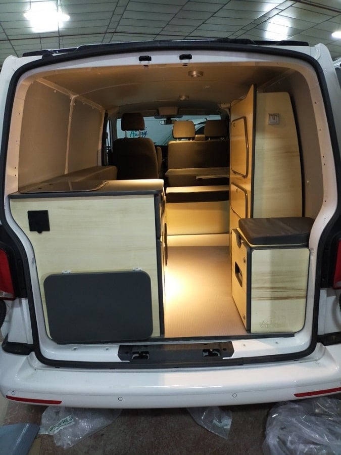 Van Mania Amenagement Arriere