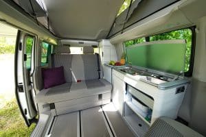 CALIFORNIA 10-VAN-AWAY_espace_interieur_campervan_volkswagen_california