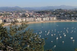 van trip pays basque espagnol