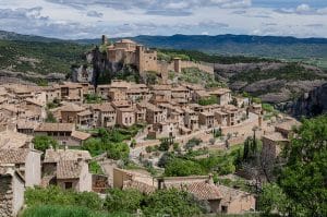 Alquezar Sierra De Guara Van Away