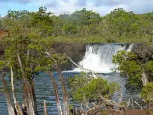 Barrage De Yate Circuit Roadtrip Caledonie