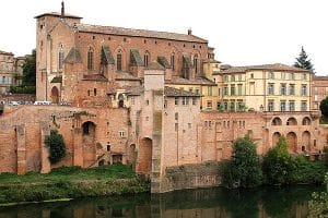 Gaillac En Fourgon Aménagé Circuit Tarn Van Away Toulouse Seilh