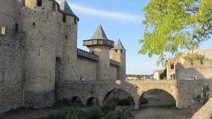 Cité De Carcassonne Séjour Itinérant Van Away Toulouse