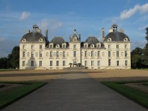 Château De Cheverny Visite En Fourgon Aménagé Circuit Des Châteaux De La Loire