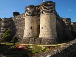 Chateau Angers A Velo Et Van Ou Fourgon Amenage