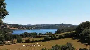 Lac De Panneciere En Van Amenage Circuit Dans Le Morvan