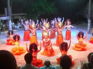 Spectacle De Danse Tahitienne Sejour Itinerant Moorea