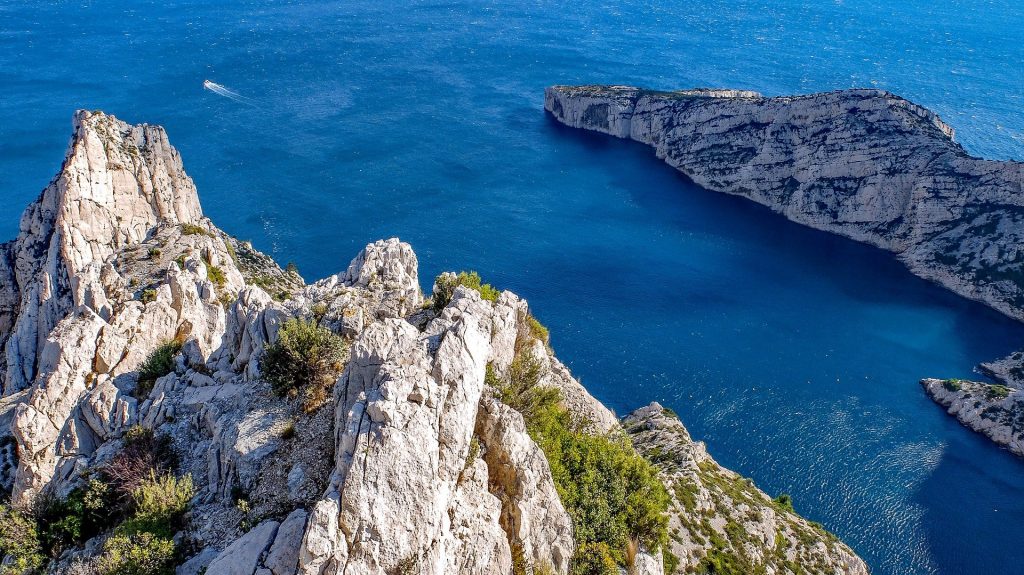 Week-end en van aménagé entre calanques et rives du loup