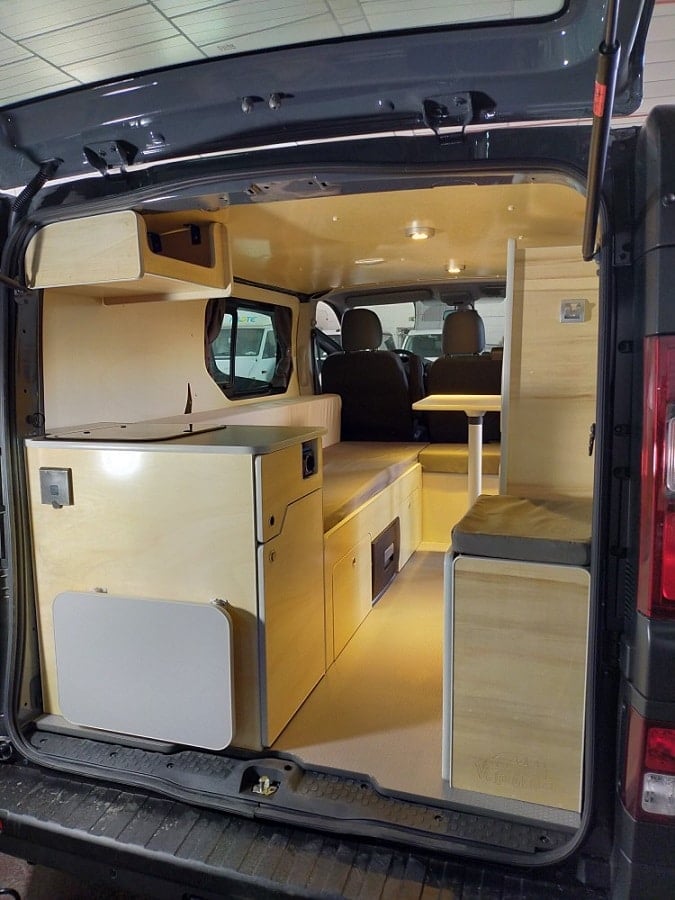 Meuble évier van aménagé Peugeot Expert - Équipement caravaning