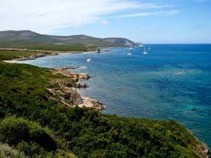 sentier des douaniers départ de macinaggio circuit cap corse en van aménagé