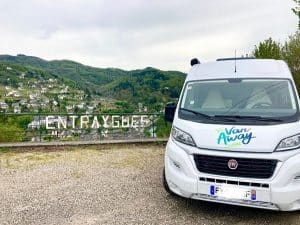 entraygues raodtrip camping car van away toulouse