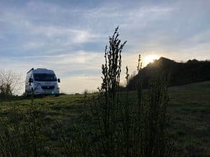 nuit en fourgon mac louis à paulhenc aveyron en circuit itinérant depuis toulouse