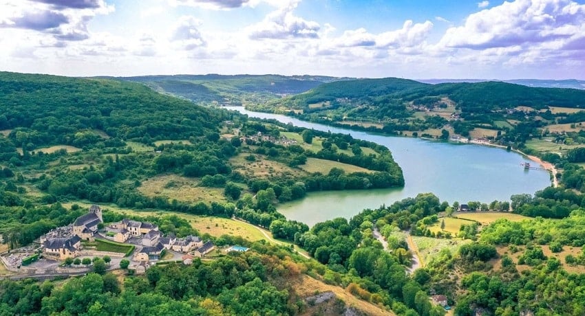 AGENCE VAN AWAY BRIVE CORREZE OCCITANIE