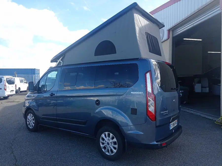 occasion ford nugget 185cv bleu