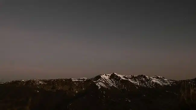 circuit cantal en fourgon nuit montagne