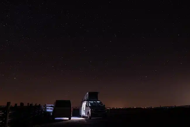 nuit en haut du puy violent en van