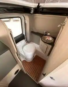 van autocamp font vendome salle de bain marseille à vendre