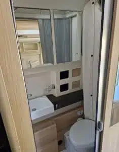 salle d eau campereve family van brignole a vendre
