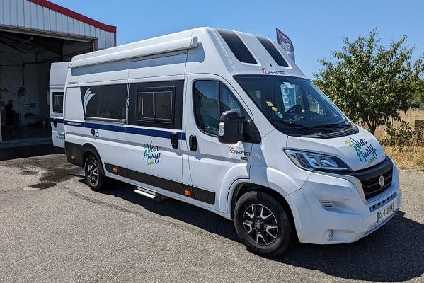 Fourgon 5 places Dreamer Camper 5 boite 6 vitesses 140cv – TOULOUSE