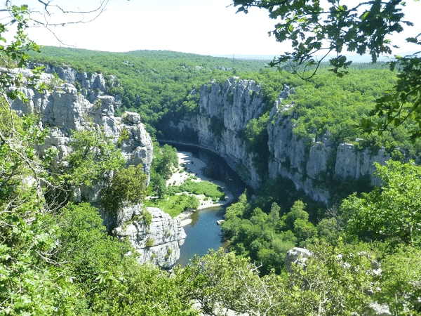 riviere du chassezac les assions circuit 9 jours en ardeche en van amenage 1