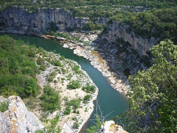 circuit raodtrip 9 jours en ardèche en van aménagé depuis l'agence van away drôme